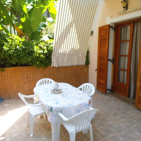 Apartman Xenos *
