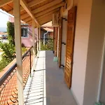 Apartament Xenos