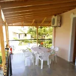 Apartament Xenos Kalamákion
